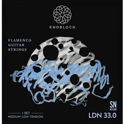 Image de KNOBLOCH STRINGS cordes de guitare espagnole LDN33.0 LUNA flamenca Double Silver Tension moyenne basse Basses foncées Nylon Son complet et foncé Jeu classique