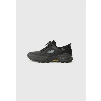 Image de Baskets Skechers Max Protect Assembly