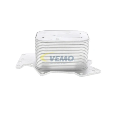 Image de VEMO V15 60 0005 Radiateur d&#039;Huile Qualité originale AUDI: Q7, A4 B7 Avant, Berline, VOLKSWAGEN: Touareg I, Phaeton