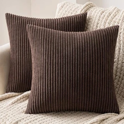 Image de MIULEE Lot de 2 Decorative Housse Coussin en Velours Côtelé Canapé Taie d&#039;oreiller Douce pour Maison Salon Chambre Lit Clic Clac 40x40 cm Chocolat