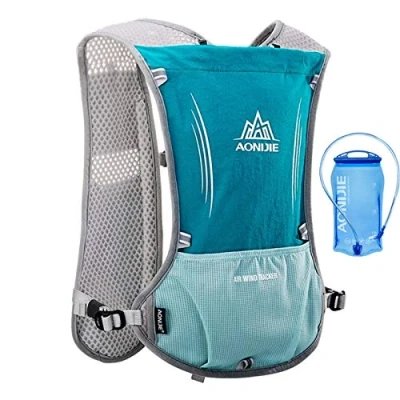 Image de AONIJIE 5L Gilet Hydratation Running Femme et Homme Bretelles de Poitrine Réglables Léger Réfléchissant Course Marathon Randonnée (Vert Menthe 1.5L vessie d&#039;eau)