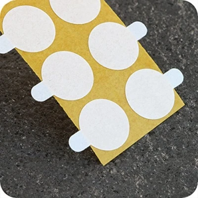 Image de 100 Super Strong points de colle. pour maintenir vos Bougies dans votre récipient.