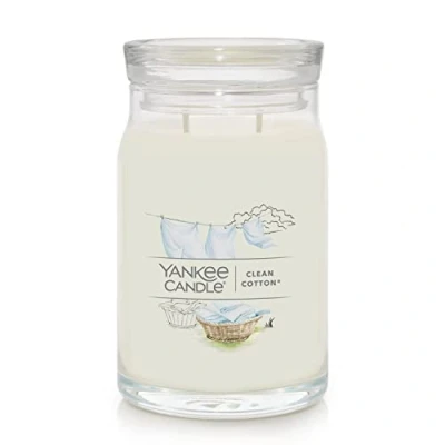 Image de Yankee Candle Signature Bougie parfumée Clean Cotton à 2 mèches en pot de 567 g, plus 60 heures combustion