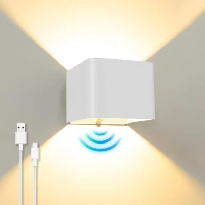 Image de ACMHNC Applique Murale Interieur, LED Lampe Sans Fil Rechargeable avec Détecteur de Mouvement, 5W a Pile, Blanc Chaud, Magnétique
