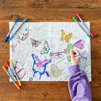 Image de eatsleepddodle Set de Table Enfant avec Sac Rangement en Coton à Colorier, sur Le Thème des Papillons du Monde, Feutres Textiles Lavables Inclus