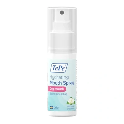 Image de Spray Buccal Hydratant TePe pour bouche sèche à base de pomme et menthe douce soulager la sensation sèche, parfait en déplacement.