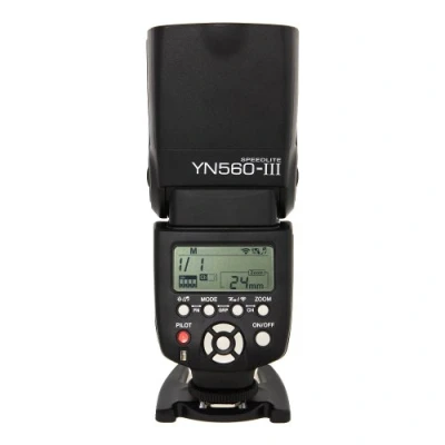 Image de Yongnuo YN560 III Flash Speedlite Construit en 2.4Ghz émetteur récepteur pour RF602/603 déclencheurs Appareil Photo Reflex Numérique DSLR Canon 5DII 550D 600D Nikon D3000 D5000 D5100 D700