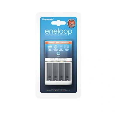 Image de Panasonic eneloop Smart &amp; Quick BQ CC55 Chargeur de batterie 1,5 3 h 4xAA AAA
