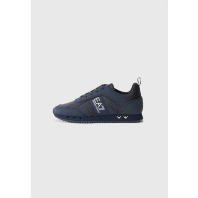 Image de EA7 Emporio Armani Unisex Baskets basses Triple sky captain/silvercoloured, Taille: 41 1/3, captain/silver/coloured Chaussures