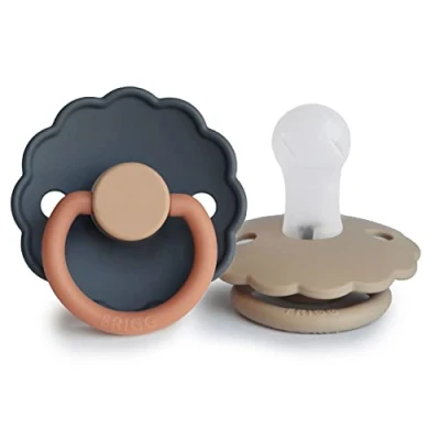Image de FRIGG Daisy Lot de 2 sucettes Sucette en silicone Sans BPA Fabriqué au Danemark Tétine Cerise Symétrique (Aurora/Croissant, Taille 1 (0 6 Mois))