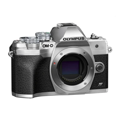 Image de Olympus OM D E?M10 Mark IV + 14 150mm 4/3 MILC 20,3 MP Live MOS 5184 x 3888 pixels Argent Neuf