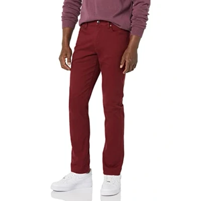 Image de Amazon Essentials Pantalon en Sergé Stretch 5 Poches Coupe Ajustée Homme, Bordeaux, 33W / 32L