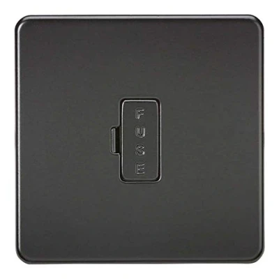 Image de Knightsbridge SF6000MBB Unité droite fusible sans vis 13 A, 230 V, noir mat