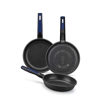 Image de BRA Advanced Set 3 Poêles 18 22 26 cm, Noir,Fonte d’Aluminium avec Revêtement Antiadhésif Teflon Profile Renforcé sans PFOA, Compatible Tous Feux Dont Induction [Exclusivité Amazon]