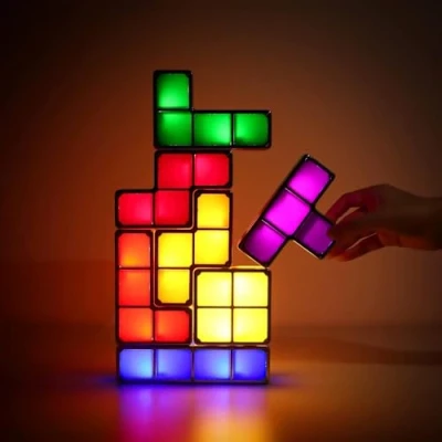Image de WREWING Light, LED Veilleuse Empilable 7 Couleurs Verrouillage par Induction Lampe de Bureau 3D DIY Magic Block Puzzle Jouets Enfants Ados Chambre Décoration D&#039;intérieur (Lights)