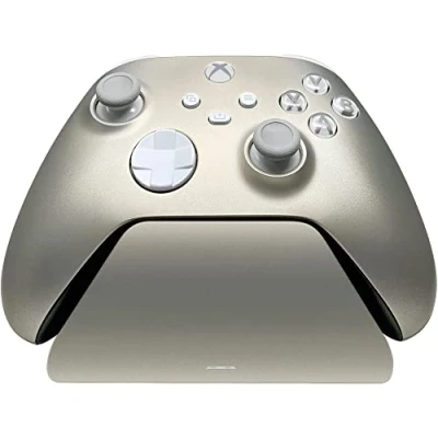 Image de Razer Universal Quick Charging Stand pour Manettes de Xbox (Charge Rapide, Contact Magnétique, Compatibilité Universelle, Navigation à Une Main) Lunar Shift Ed.