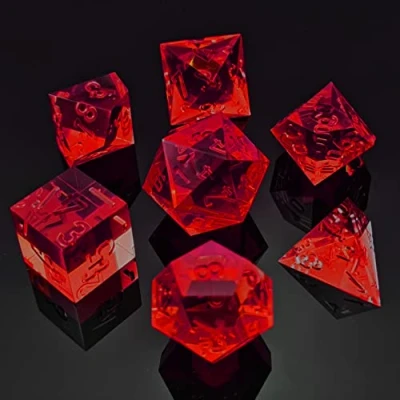 Image de Bescon Crystal Clear (Unpainted) Sharp Edge DND Dice Set of 7, Razor Edged Polyhedral D&amp;D for Dungeons and Dragons Role Playing Games, Ruby Color