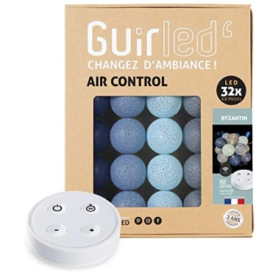Image de GuirLED Guirlande lumineuse boules coton LED USB Télécommande sans fil Veilleuse bébé 2h Adaptateur secteur double 2A inclus 4 intensités 32 3.2m Byzantin