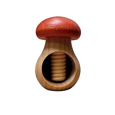 Image de Wooden World Casse Noisette en Forme d’Un Champignon Tres Solide Rouge