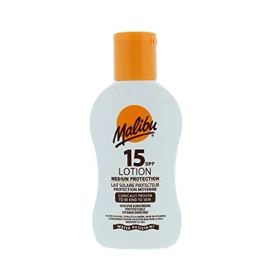 Image de Malibu Sun Lotion solaire SPF 15 de protection moyenne, résistante à l&#039;eau, enrichie en vitamines, 100 ml