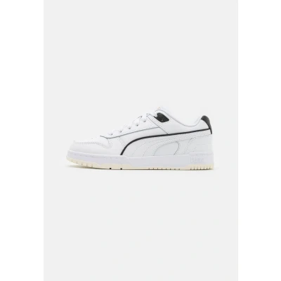 Image de Puma RBD GAME Unisex Baskets basses, Taille: 45, White/black/team gold cuir et imitation de