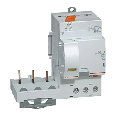 Image de Bloc différentiel adaptable DX3 3P 400V 40A typeAC 30mA pour disj 1 module/pôle