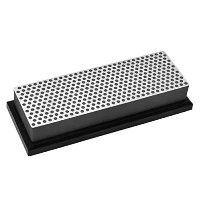 Image de DMT Pierre à aiguiser Diamond Whetstone extra grossière avec un boîtier en plastique, 15,2 cm / 6 pouces, W6XP