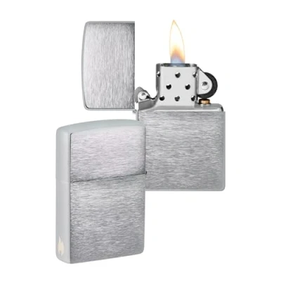 Image de Zippo Briquet Coupe Vent ​​Chrome brossé avec Gravure sur Flamme latérale Rechargeable Réutilisable Design ​​Coffret Cadeau Fabriqué aux États Unis Exclusivité Amazon