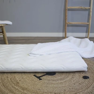 Image de Kadolis Matelas de Parc Aloe R 95x75x6 cm Mousse avec Housse Amovible et Lavable Certifié OekoTex Fabriqué en Espagne