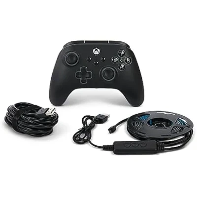 Image de Manette filaire PowerA Advantage pour Xbox Series XS avec bande LED Lumectra + RVB Noire