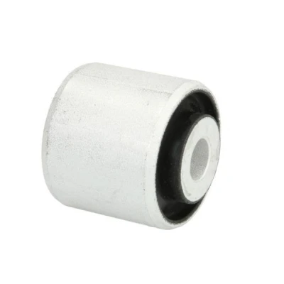 Image de REINHOCH RH14 0053 Silent Bloc De Triangle côté conducteur ou passager, avant, Essieu extérieur, inférieur pour bras oscillant transversal