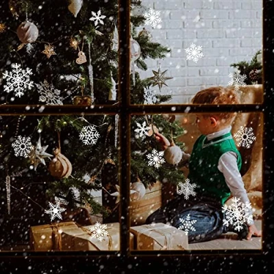 Image de TRIXES 60PC Autocollants de fenêtre flocon neige réutilisables Flocons Noël blancs Décorations pour les enfants