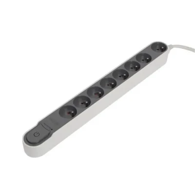 Image de CHACON Bloc multiprise Blanc avec Interrupteur 4 x 16 A 1,5m