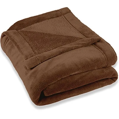 Image de CelinaTex Couverture Moelleuse XXL 220 x 240 cm Marron canapé Chaude Salon Douce Microfibre Polaire Oeko TEX Montreal