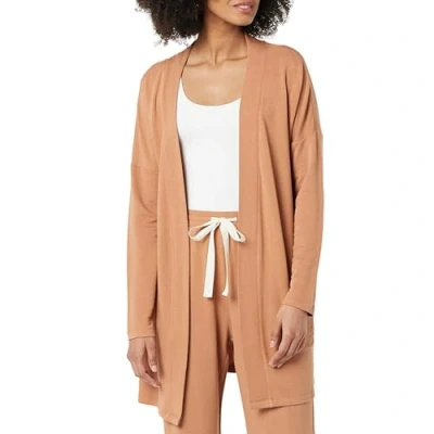 Image de Amazon Essentials Gilet d’Intérieur Ouvert sur Le Devant en Éponge Légère Coupe Décontractée Femme, Caramel Clair, M