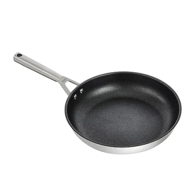 Image de Ninja ZEROSTICK Poêle à frire en acier inoxydable de 28 cm, longue durée, antiadhésive, compatible avec l&#039;induction, passe au four jusqu&#039;à 260 C, poignée moulé C60028UK