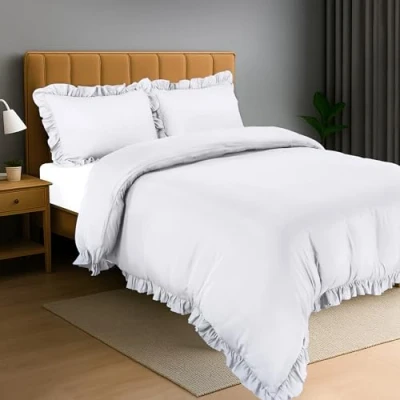 Image de Utopia Bedding Housse de Couette à Volants 200x200 cm avec 2 Taies d&#039;oreiller 50x75 (Blanc) Parure Lit Ensembles Housses en Microfibre brossée Douce