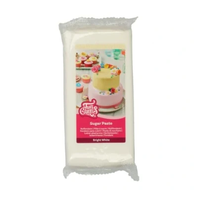 Image de FunCakes Pâte à Sucre Bright White: facile utiliser, lisse, flexible, douce et pliable, parfaite pour la décoration de gâteaux, halal, casher sans gluten. 1 kg