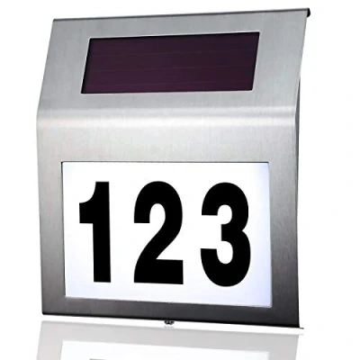 Image de Numéro de maison MOLVCE en acier inoxydable à éclairage solaire 2 LED avec interrupteur crépusculaire IP65 étanche l&#039;extérieur chiffres 0 9 et lettres A H