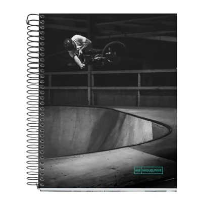 Image de Miquelrius Cahier A5, 140 feuilles de 70 g/m², quadrillage 5 x mm, 4 bandes colorées, 2 trous, couverture rigide, collection Skate Park