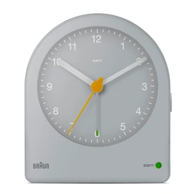 Image de Braun Réveil analogique Classique avec répétition (Fonction Snooze) et rétroéclairage continu, Mouvement Silencieux à Quartz, bip de l’Alarme en Crescendo, modèle BC22G Gris.