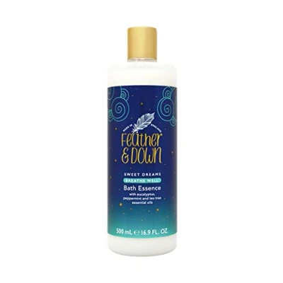 Image de Feather &amp; Down Sweet Dreams Breathe Well Essence de bain (500 ml) Mélangée avec des huiles essentielles d&#039;eucalyptus, menthe poivrée et d&#039;arbre à thé pour vous préparer une nuit sommeil