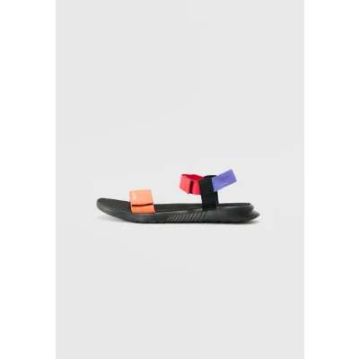 Image de adidas Mixte Terrex Hydroterra Light Sandals Chaussures de randonnée, Semi Impact Orange/Pure Ruby/Semi Cobalt Blue, 37 EU
