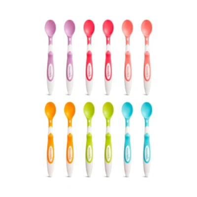 Image de Munchkin Soft Tip Toddler &amp; Baby Spoons Weaning Set with Ergonomic Handles Dishwasher Safe Plastic Cutlery BPA Free Feeding Dessert for Babies 12 Pack
