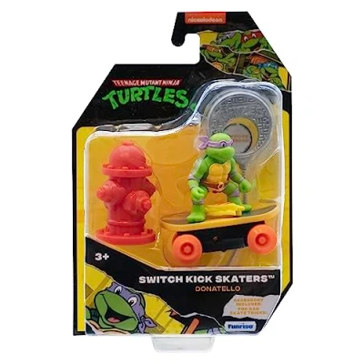 Image de TMNT Jouet Skateur acrobatique Gyro Donatello 7 cm Tortue Ninja Edition Classique. Effectue des Tours de Skate et atterris sur Les Quatre Roues à Chaque Fois !