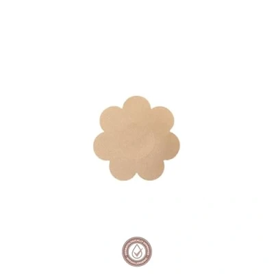 Image de Bye Bra Cache tétons en soie, taille unique forme de fleur, 3 paires à usage pour quotidient conçus avec les adhésifs résistants Henkel, Beige
