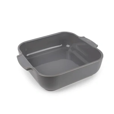 Image de PEUGEOT Plat Four En Céramique Carré 28 cm (anses comprises) x 23,7 7,2 Contenance : 2,7 L Garanti 10 Ans Fabrication Française Coloris Light Grey