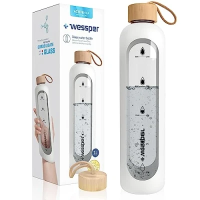 Image de Wessper Bouteille d’eau 1L de Motivation en verre avec temps horaire, Sans BPA, Gourde hermétique 1000 ml couvercle bambou réutilisable housse silicone Blanc