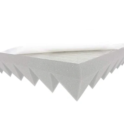 Image de mousse pyramidale auto adhésive type 50 x 6 cm (gris clair) en acoustique pour une isolation efficace