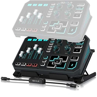 Image de TC Helicon GO XLR DESK STAND Réglable